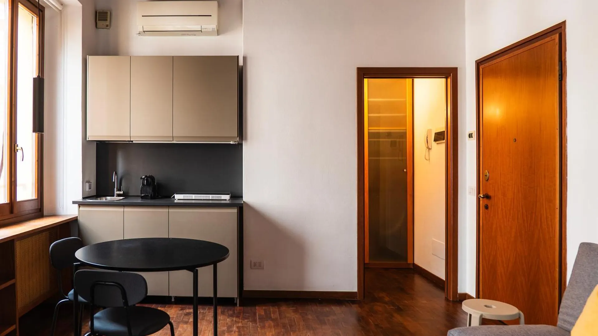 Lägenhet Youhosty - Anfiteatro 12 Milano